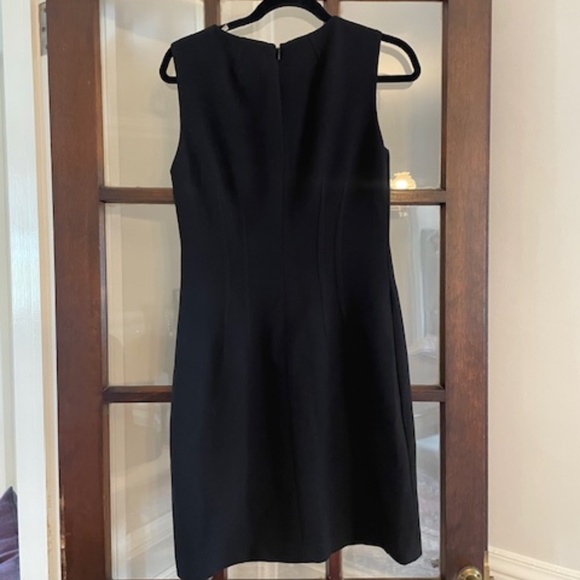 T Tahari Black Sleeveless Dress, Size 10 Petite - Picture 5 of 6